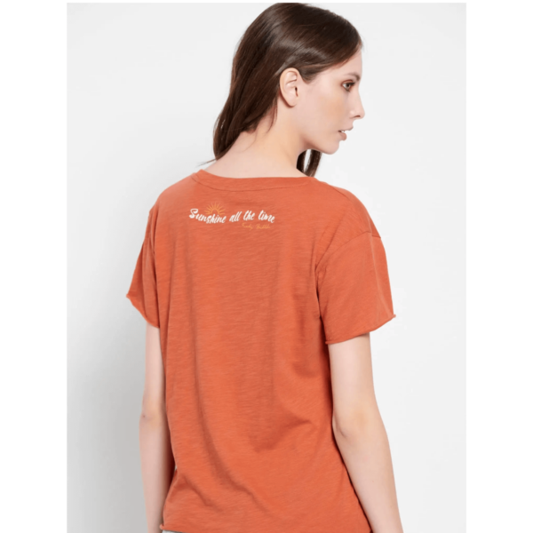 Funky Buddha Γυναικείο t-shirt με graphic τύπωμα